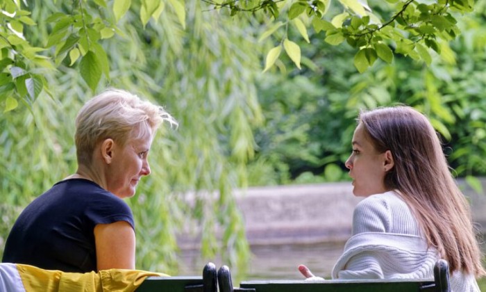 people-5285720_1280-768x461